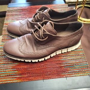 Cole Haan comfy sleek men's shoe